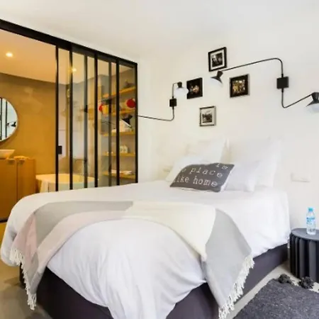 Apartment Cmg Pont Cardinet Paris